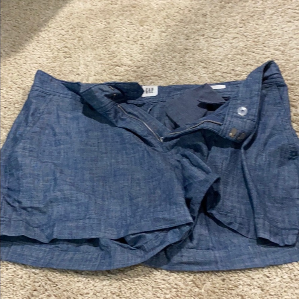 denim blue jean shorts from GAP
